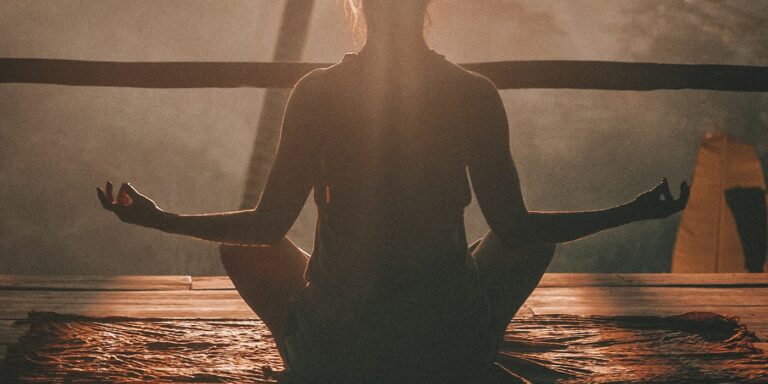Ad Unum Experience — meditazione, presenza, luce