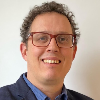 Olivier Dousse, instructeur associé en formation Energy Healing Ad Unum, Suisse romande