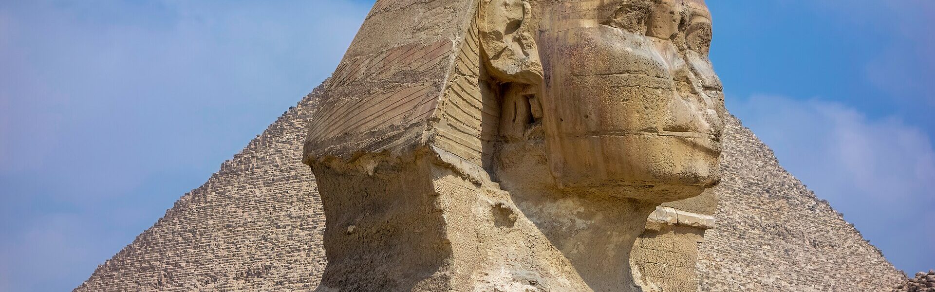The pyramids of Giza, symbolising sacred geometry and underlying order in Ad Unum Energy Healing
